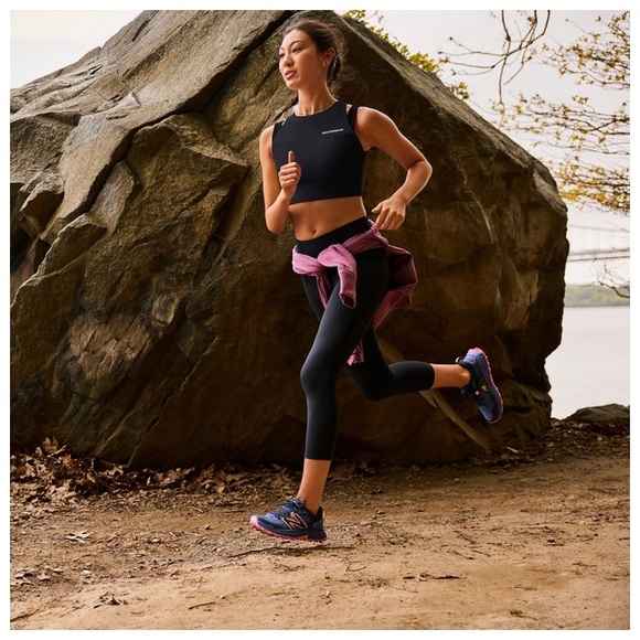 New Balance Hierro V7 Trail Running Shoes / Sneakers - Night Sky w/ Vibrant Pink - Picture 11 of 11